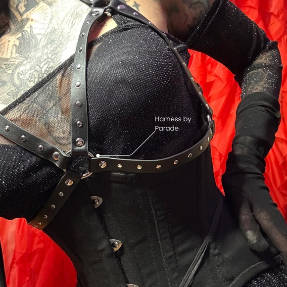Vegan leather Harness Bra by Parade x Zana Bayne - Picture 4 of 4
